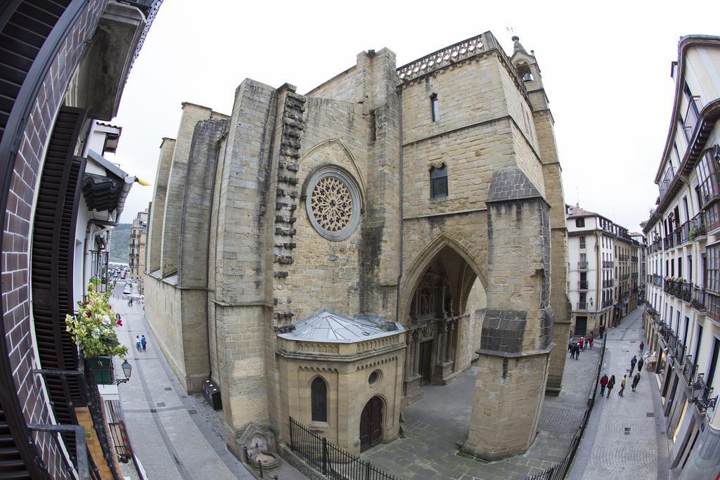 Pension Ibai San Sebastián Exterior photo